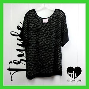 ROMEO & JULIET COUTURE Asymmetrical Top